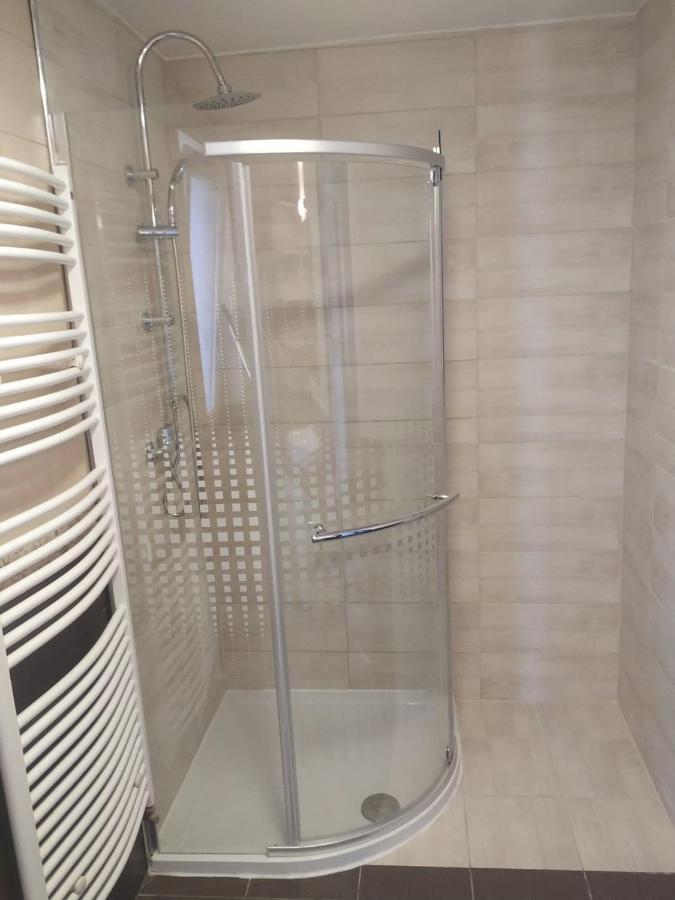Family Holiday Apartman Nyíregyháza Екстериор снимка