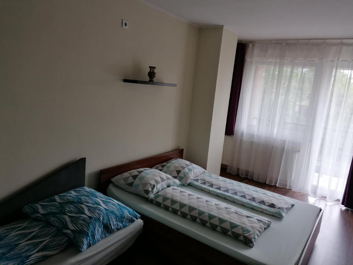 Family Holiday Apartman Nyíregyháza Екстериор снимка