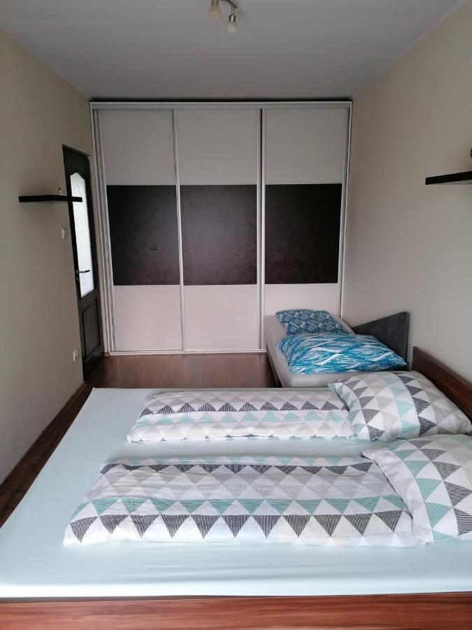 Family Holiday Apartman Nyíregyháza Екстериор снимка